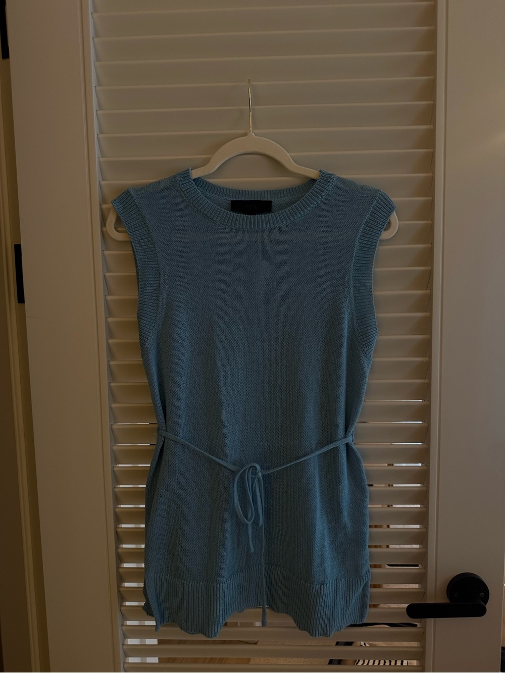 Zara Sleeveless Knit Tunic in Light Blue with Belt